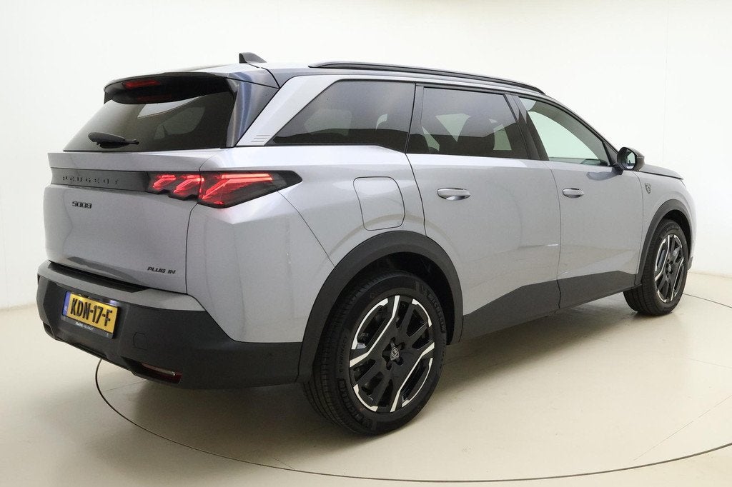 Peugeot 5008 1.6 Plug-in Hybrid 195 GT Exclusive 7p | Panora, Auto's, Peugeot, Gebruikt, 4 cilinders, 7 stoelen, Hybride Elektrisch/Benzine