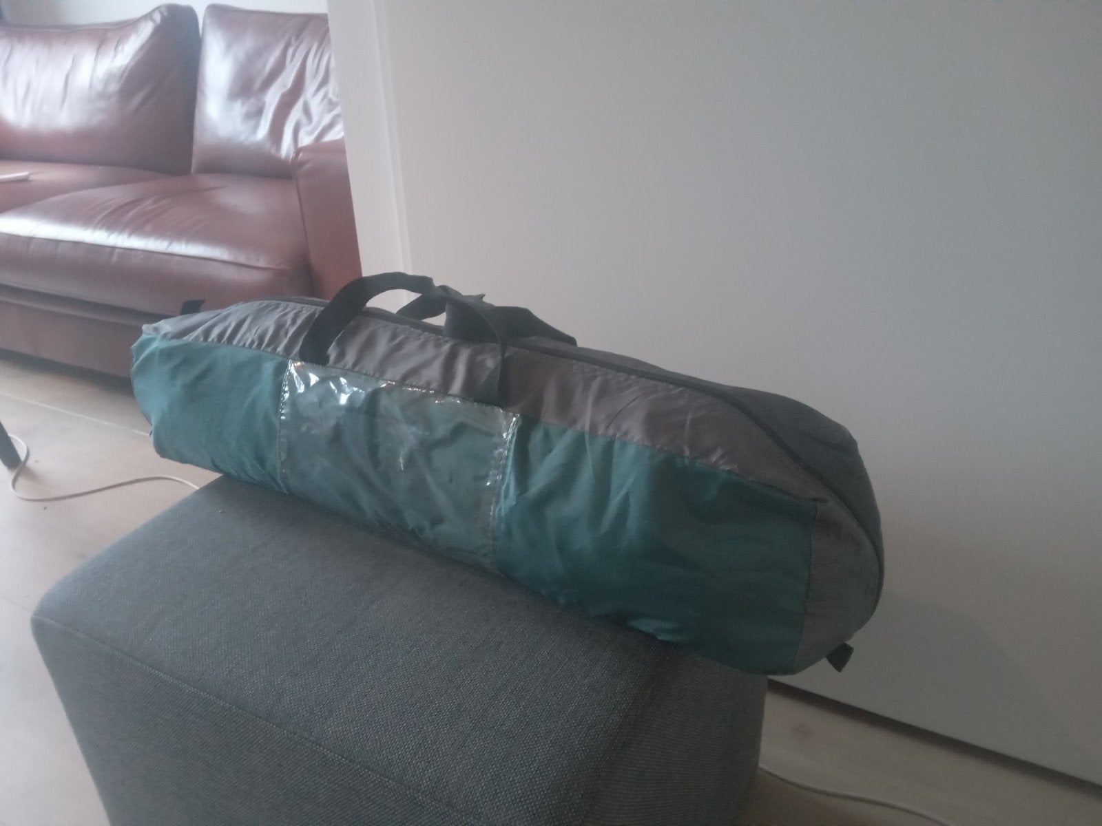 Jysk tent 2 personen, Caravans en Kamperen, Ophalen of Verzenden, Zo goed als nieuw, Tot en met 2