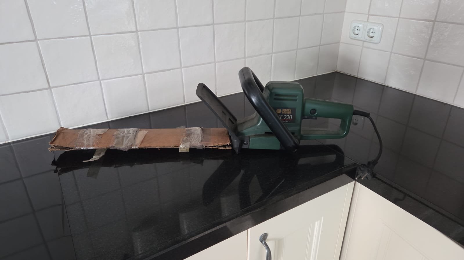 Black & Decker heggenschaar, Ophalen, Zo goed als nieuw, Elektrisch