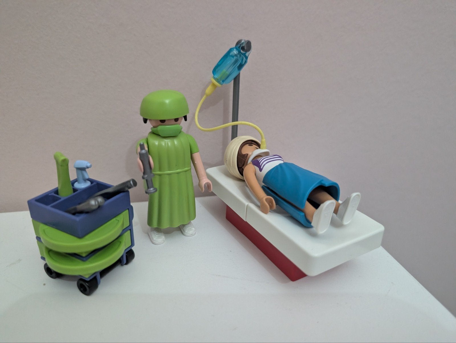 Playmobil inrichting ziekenhuis, arts, operatie, Ophalen of Verzenden, Zo goed als nieuw, Complete set, Overige typen