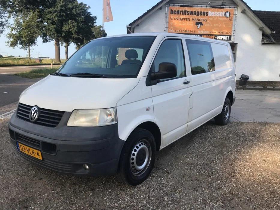 Volkswagen Transporter 2.5 TDI 96kW Euro 4 Dubbel Cabine Air, Voorwielaandrijving, Stof, 2500 kg, Wit