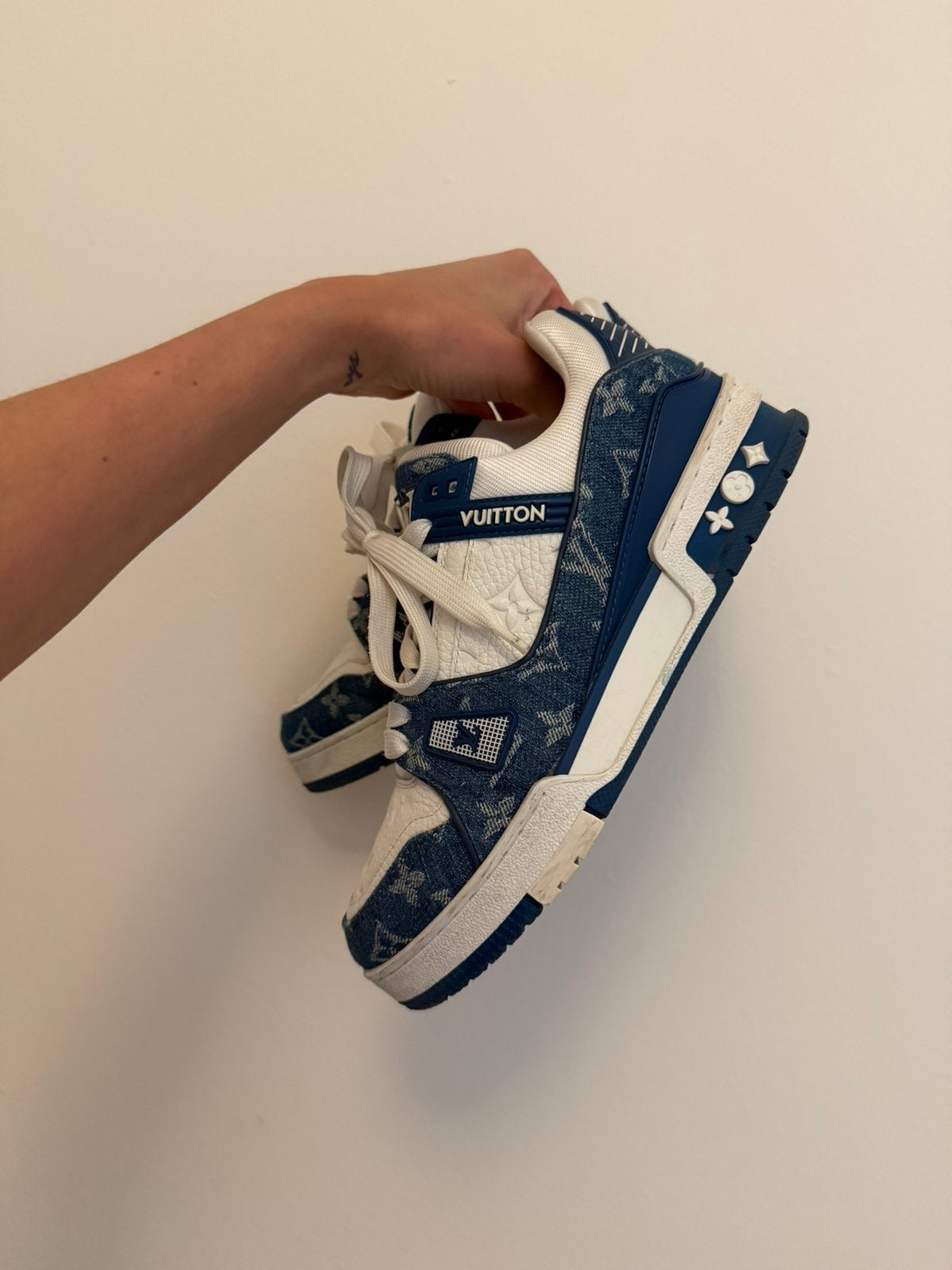 Louis vuitton trainer, Ophalen of Verzenden, Zo goed als nieuw, Zwart, Sneakers of Gympen