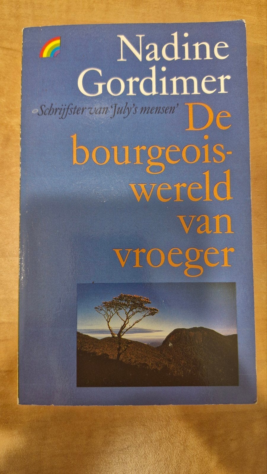 Nadine Gordimer - De bourgeois-wereld van vroeger, Ophalen of Verzenden, Gelezen, Nadine Gordimer
