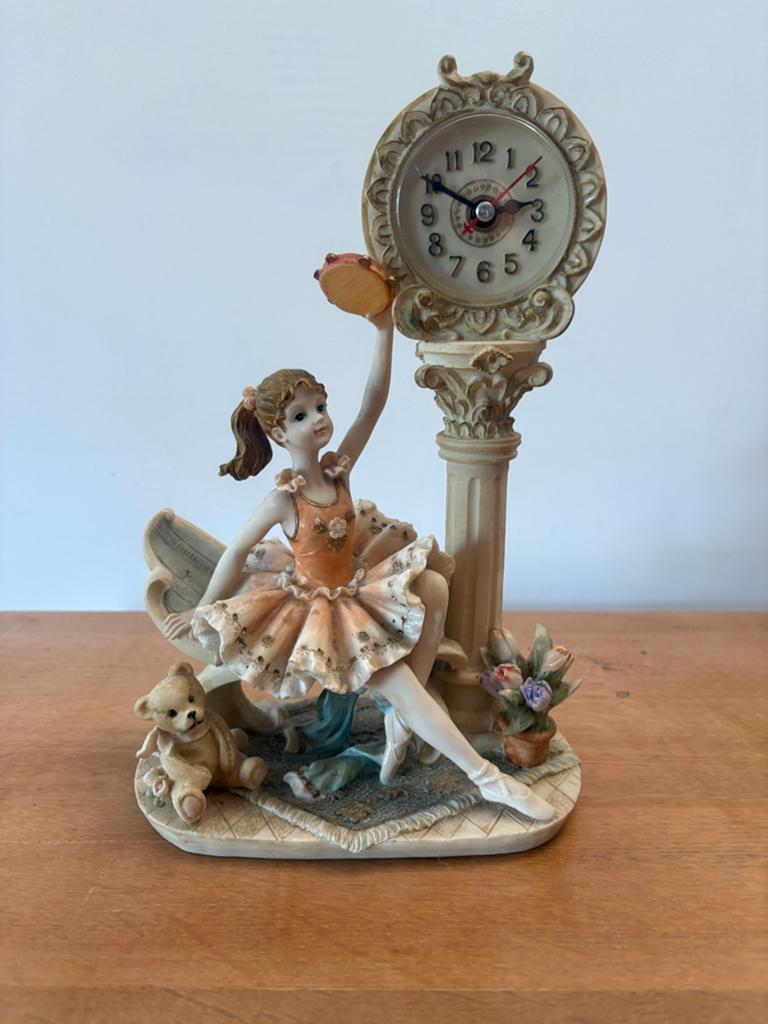 Ballerina Klokje - 25*16cm - Charmante Decoratie, Ophalen of Verzenden, Analoog, Staande klok