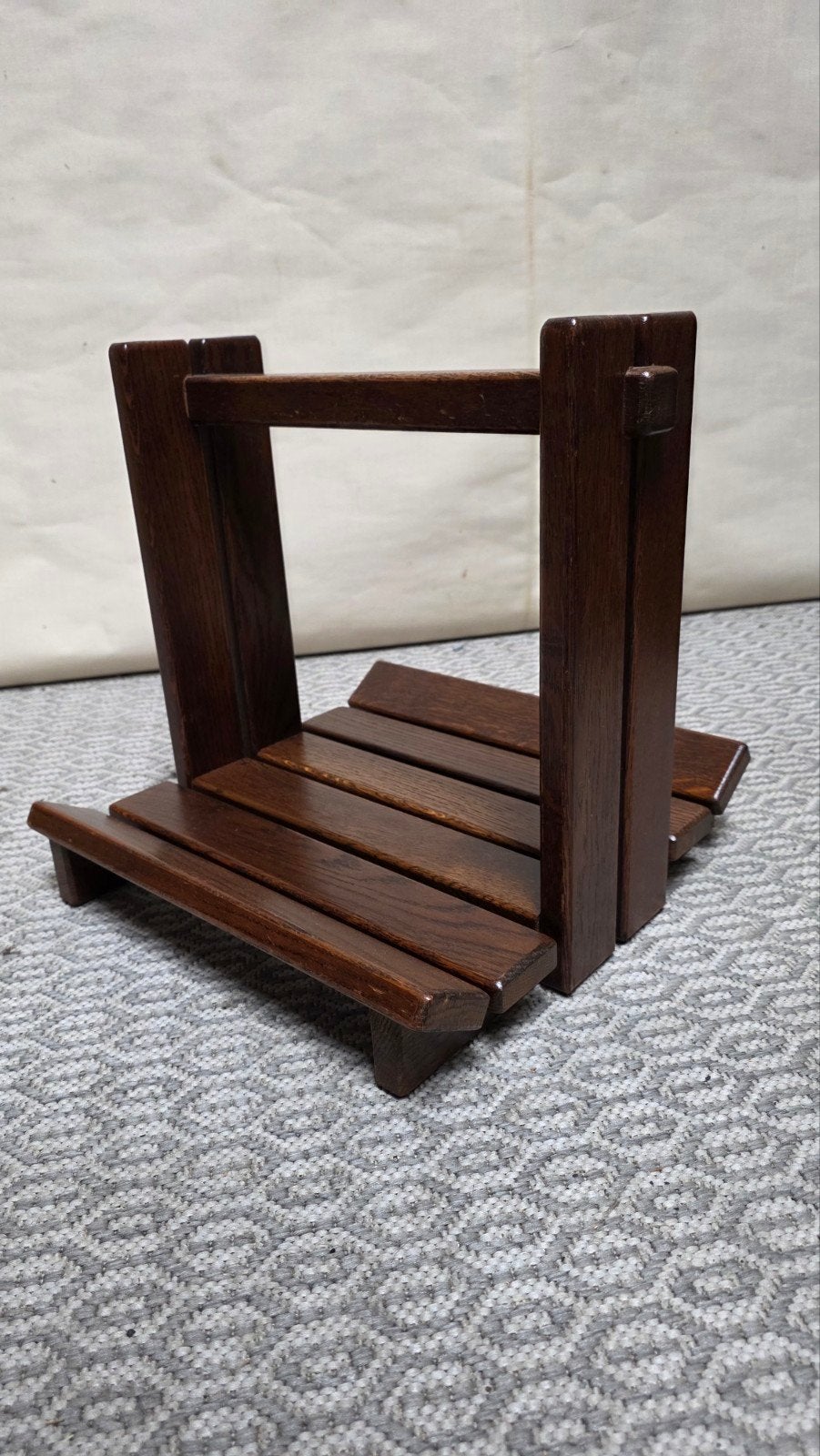 vintage brutalist lectuurhouder/retro rack, Ophalen, Gebruikt, Hout