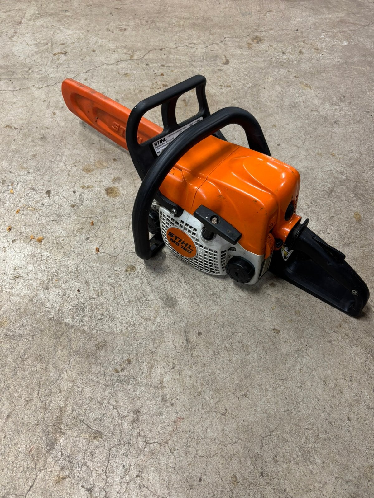Stihl ms 180 met goede ketting, Ophalen, Zo goed als nieuw
