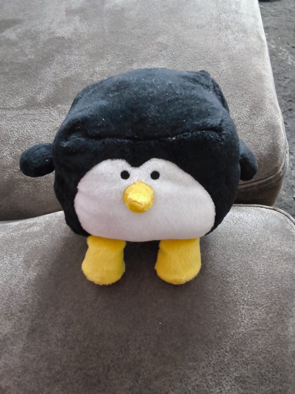 Leuke knuffel pinguïn, Kinderen en Baby's, Pinguïn, Overige merken, Overige karakters, Zwart
