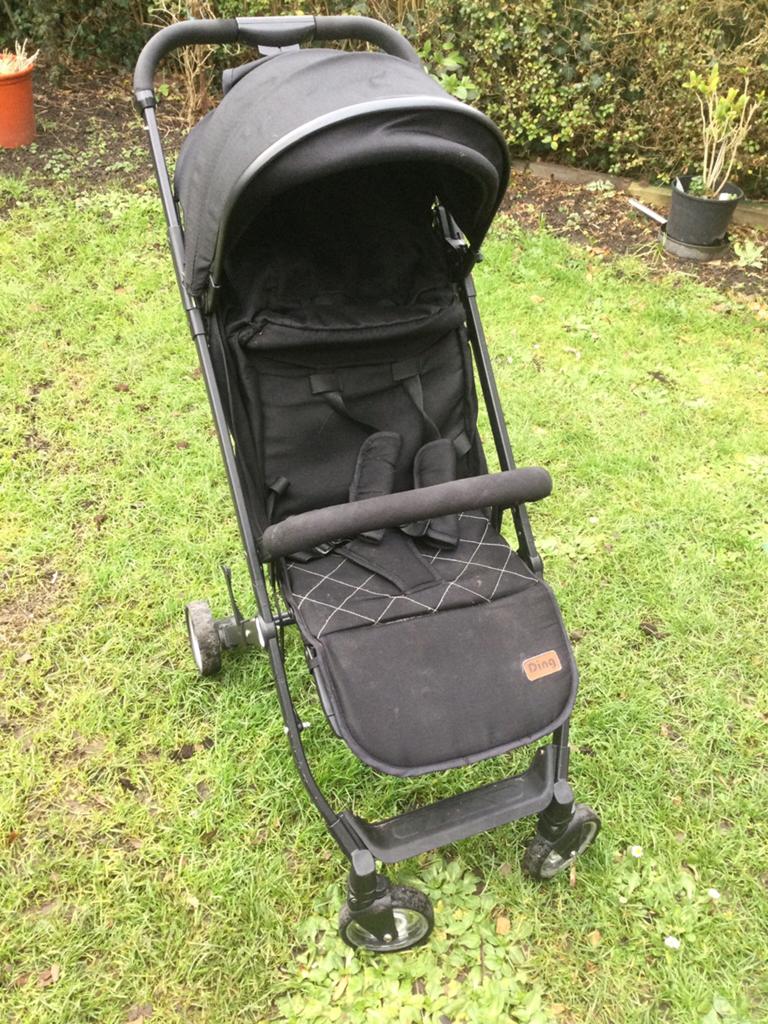 Buggy compact Inklapbaar, Kinderen en Baby's, Ophalen of Verzenden, Zo goed als nieuw