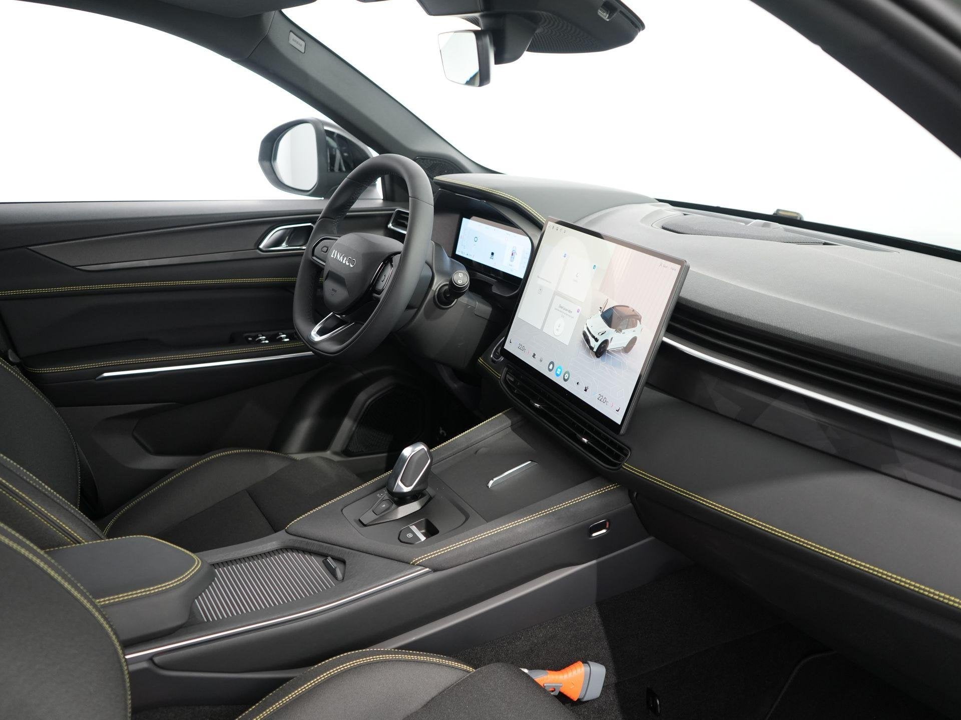 Lynk & Co 01 1.5 Core | MY26 | ACC | Camera | Stoelverwarmin, Auto's, Euro 6, 4 cilinders, Automatische klimaatregeling, Alcantara