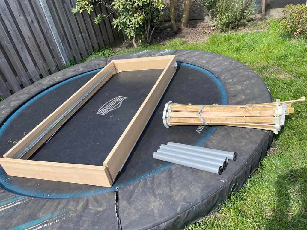 IKEA bed met gordijnrail en blauwe gordijnen, Ophalen, Gebruikt, Eenpersoons, Blauw