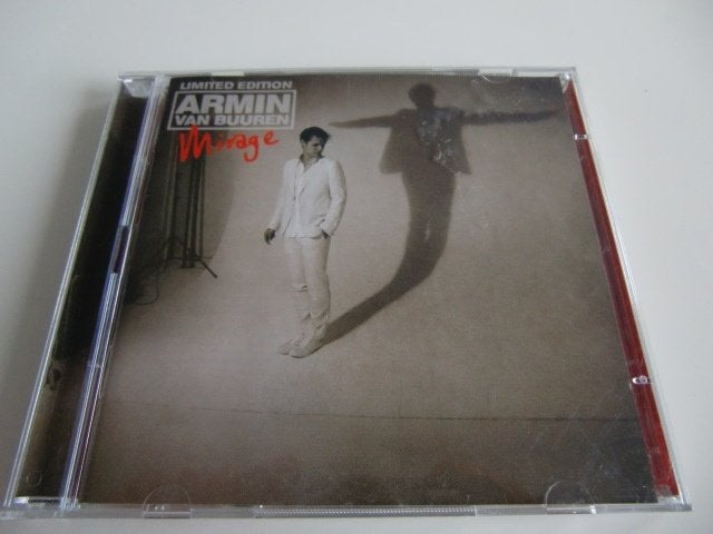 Armin van Buuren - Mirage - Limited edition - 2 CD's, Ophalen of Verzenden, Zo goed als nieuw, Trance, Album