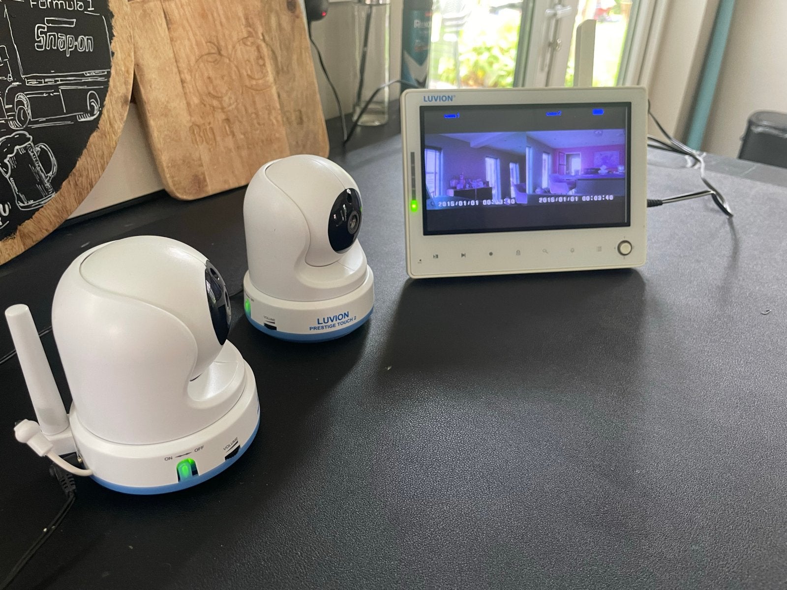 Luvion Prestige Touch 2 Babyfoon met 2 camera's, Ophalen of Verzenden, Gebruikt, 250 meter of meer, Camera