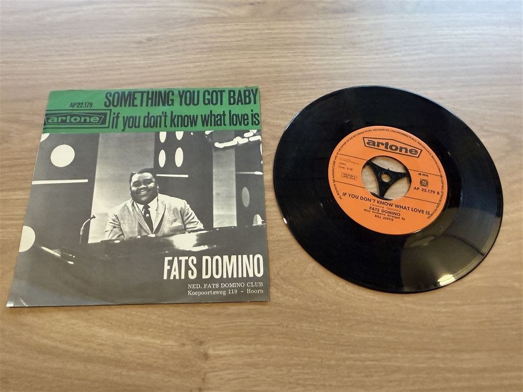 Fats Domino - Something You Got Baby - If You Don\'t Know Wh