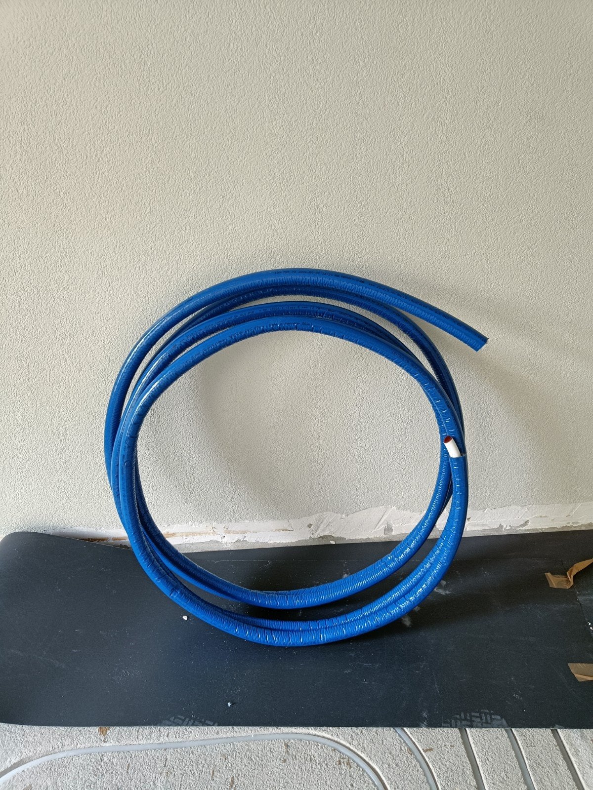 Verwarmingsbuis/meerlagenbuis geïsoleerd 8m, Ophalen, Pvc, 6 meter of meer, Overige typen