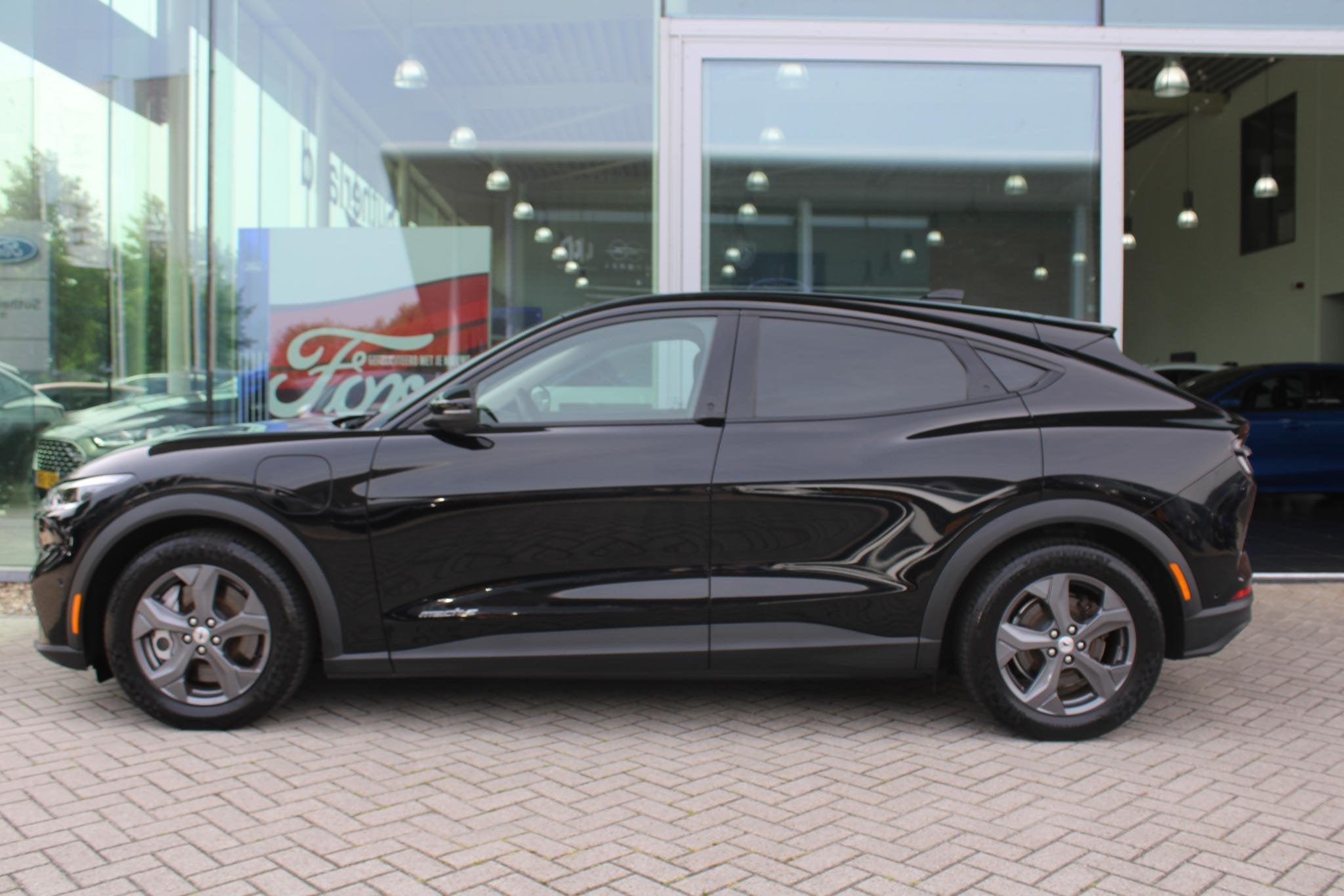Ford Mustang Mach-E RWD 75 kWh | SOH 92,5% | B&O Audio | Tec, Automaat, Achterwielaandrijving, Gebruikt, Zwart