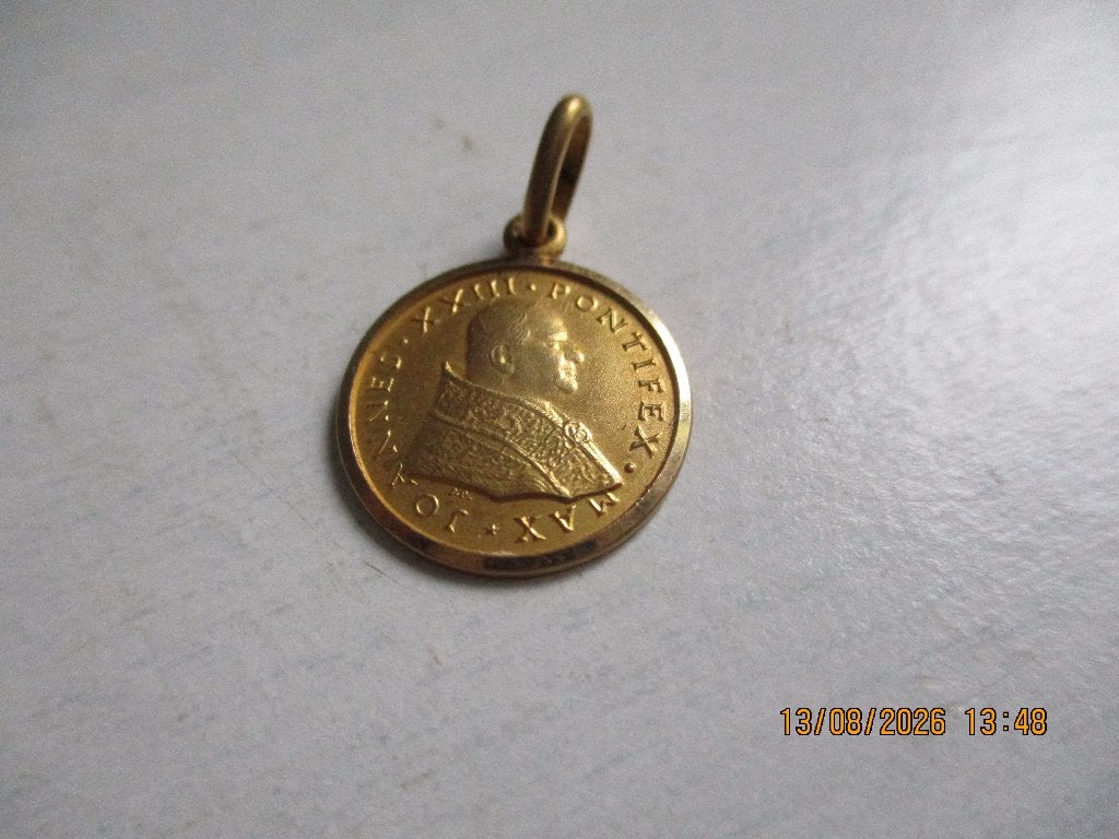 Gouden scabulier Johannes de 23 ste. 1.5 cm  doorsnede, Ophalen of Verzenden, Zo goed als nieuw, Religie