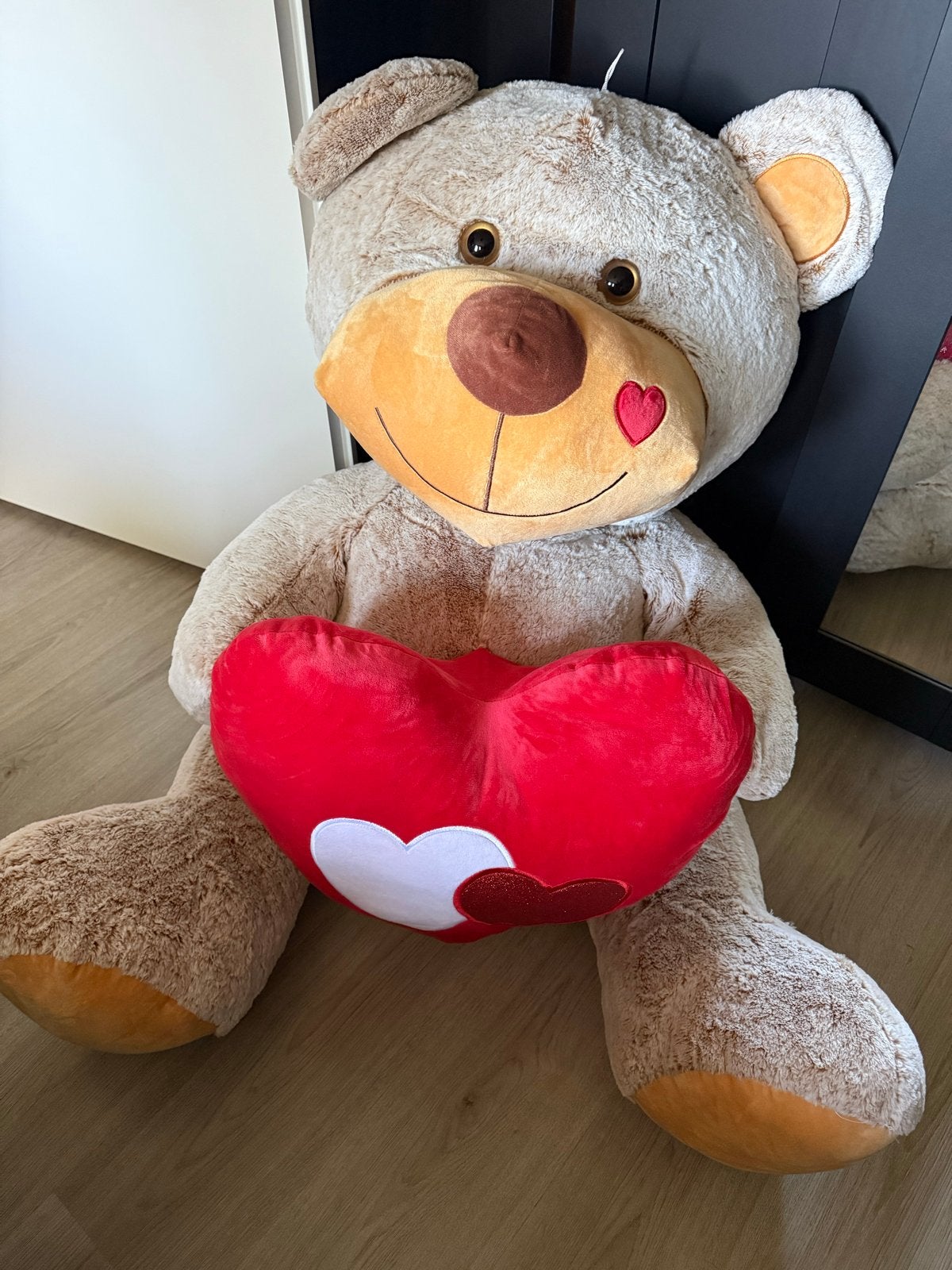 Grote knuffelbeer met hart - nieuw 1 meter hoog!!, Ophalen, Beer, Zo goed als nieuw, Middelgroot (20 tot 80 cm)