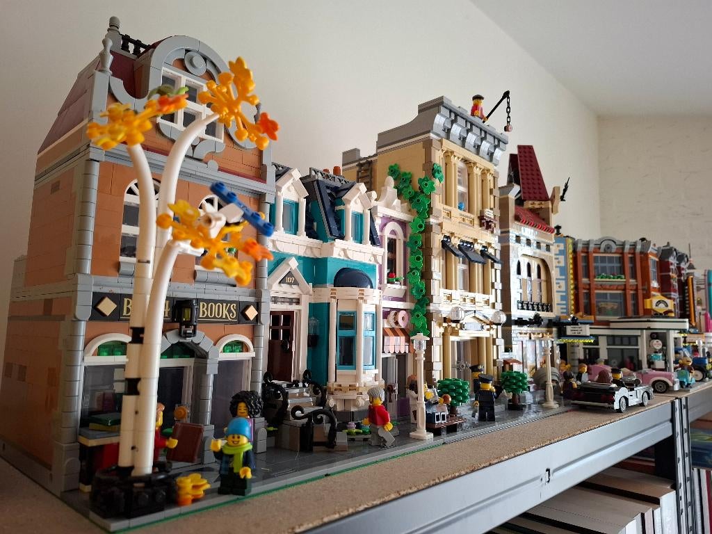 Diverse Lego modular builds, Lego, Compleet, Ophalen of Verzenden, Zo goed als nieuw