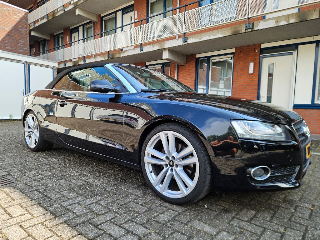 Dikke Audi A5 2.0 Tfsi 155KW Cabriolet 2009 Zwart, Auto's, Voorwielaandrijving, 15 km/l, Beige, 4 cilinders