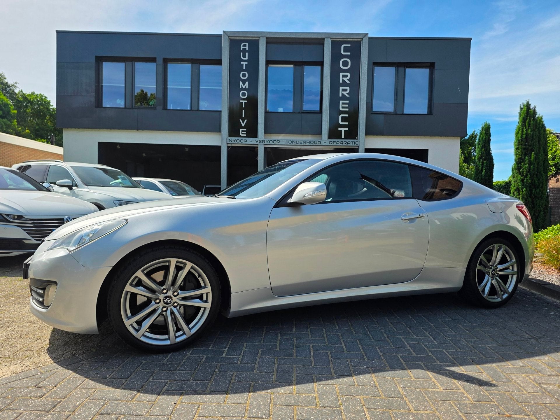 Hyundai Genesis 2.0T |LEER|Keyless|Pioneer|, Auto's, Achterwielaandrijving, Gebruikt, Zwart, 4 cilinders