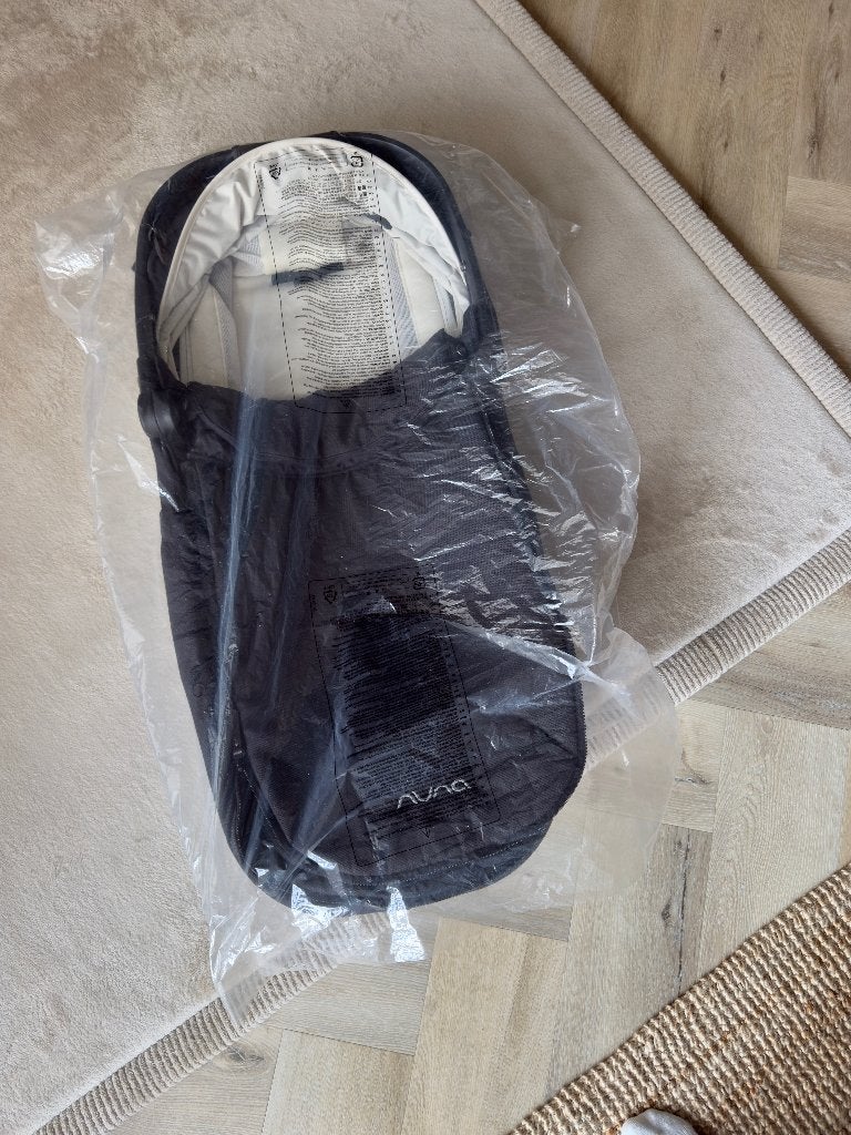 Nuna stroller 2 in 1 Demi Next, Kinderen en Baby's, Kinderwagens en Combinaties, Ophalen, Zo goed als nieuw, Overige merken