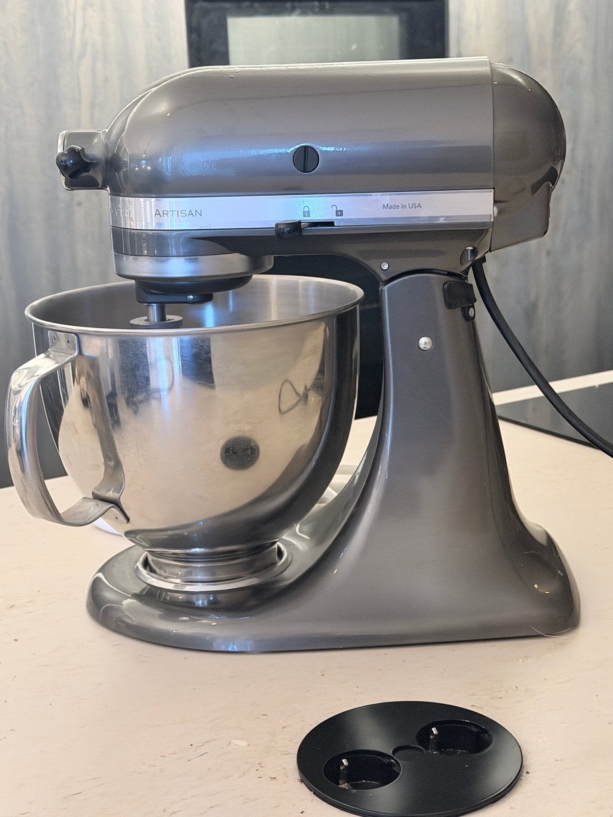 KitchenAid Artisan 4,8L keukenmachine – Grafietgrijs, 4 liter of meer, Ophalen, Zo goed als nieuw, 3 snelheden of meer