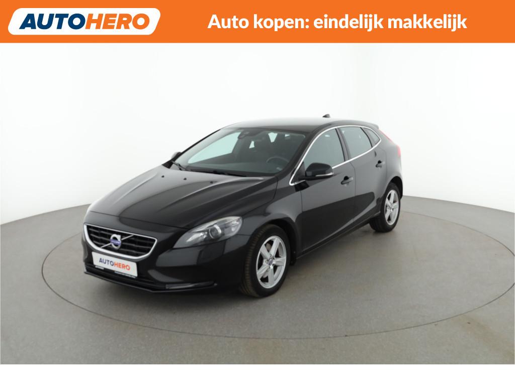 Volvo V40 2.0 T2 Momentum |DC26286| (bj 2016), Auto's, Voorwielaandrijving, Gebruikt, 4 cilinders, Bedrijf