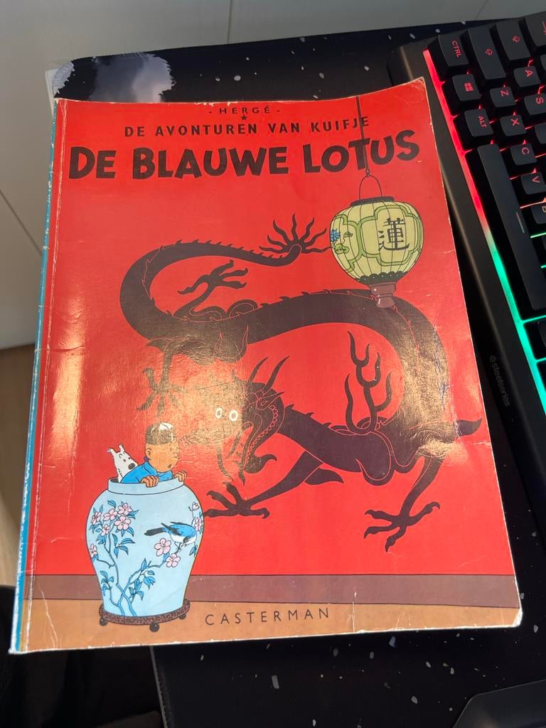 Kuifje: De Blauwe Lotus - Klassiek stripboek, Boeken, Eén stripboek, Ophalen of Verzenden, Zo goed als nieuw