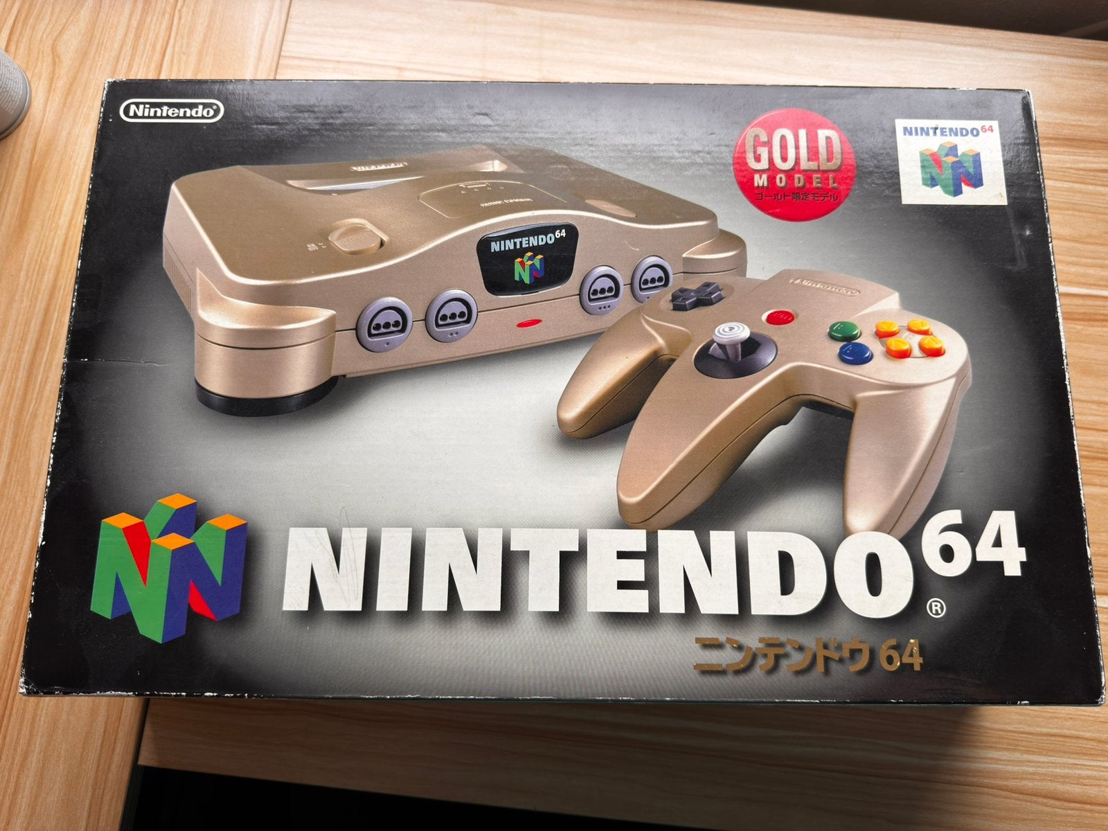 N64 Gold Limited Edition Set - Compleet in doos met games., Spelcomputers en Games, Ophalen of Verzenden, Zo goed als nieuw, Met 1 controller