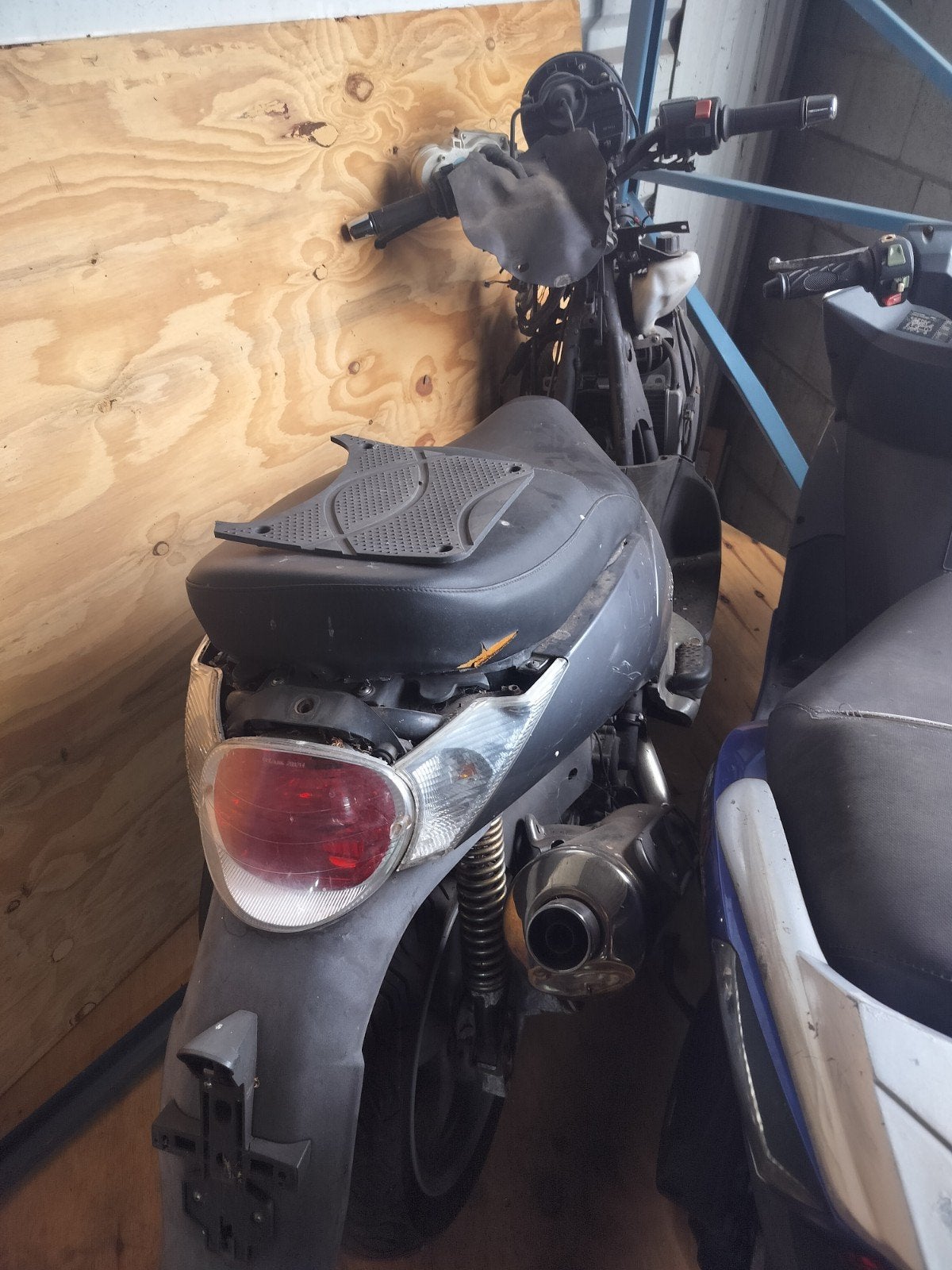 Aprilia scarabeo 500cc motorscooter, Fietsen en Brommers, Ophalen, Jax, SR 50, Jax