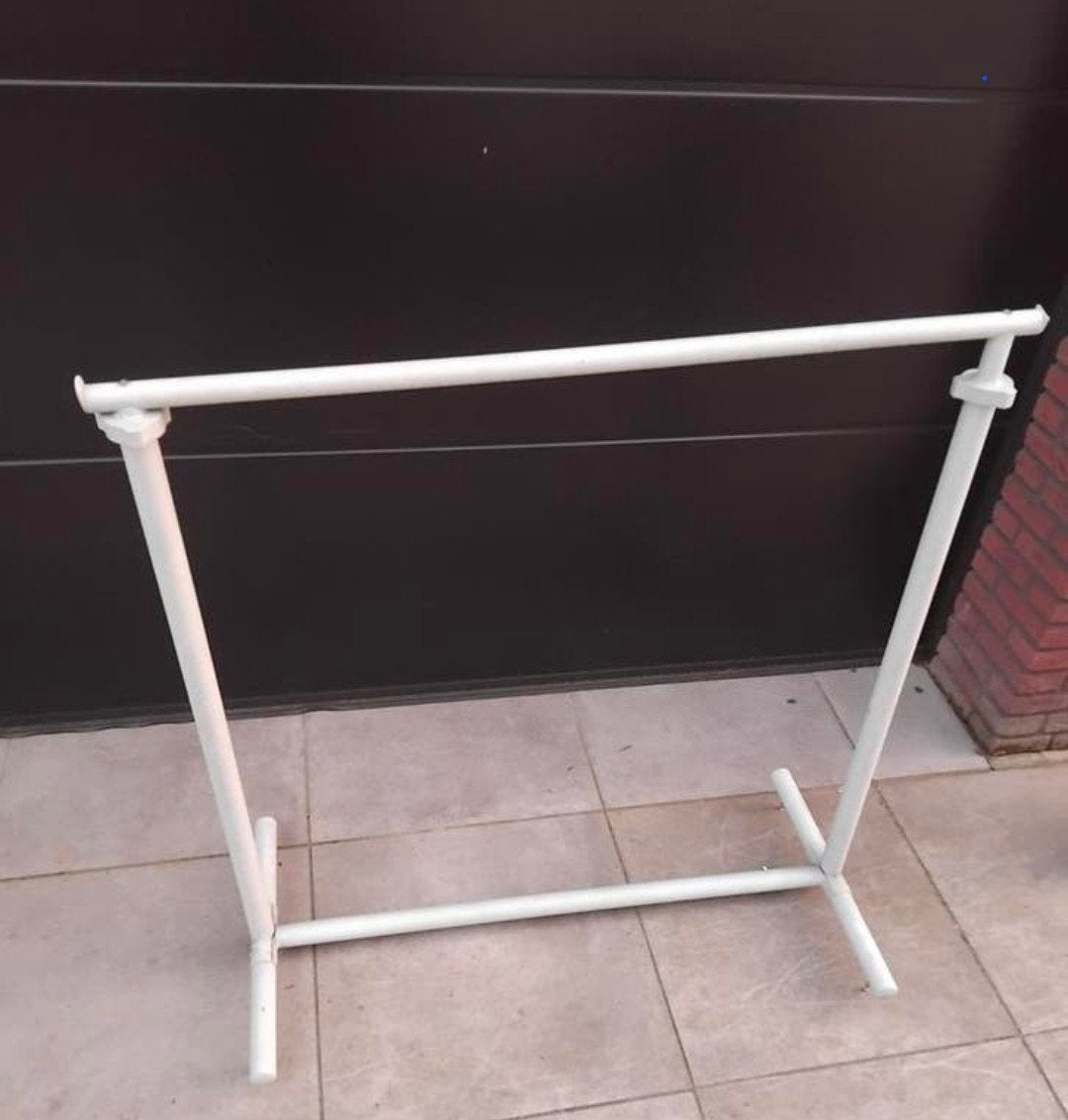 Kledingrek ijzer 115 cm breed Prijs 12,50, Kleding | Dames, Kledingrekken, Ophalen of Verzenden