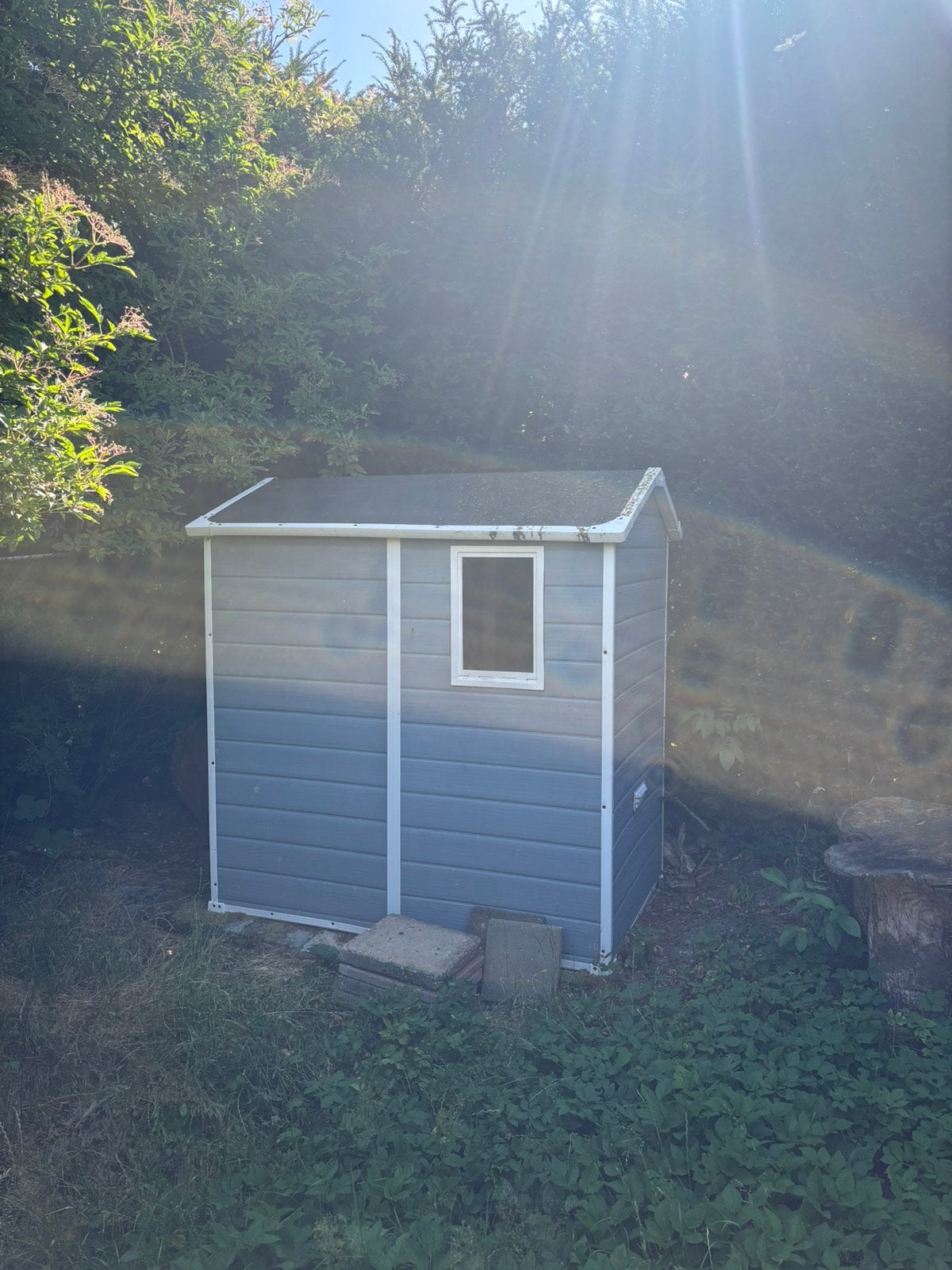 Klein blauw tuinhuisje / schuurtje, Tuin en Terras, Kunststof, Gebruikt, Tuinhuis, Minder dan 200 cm