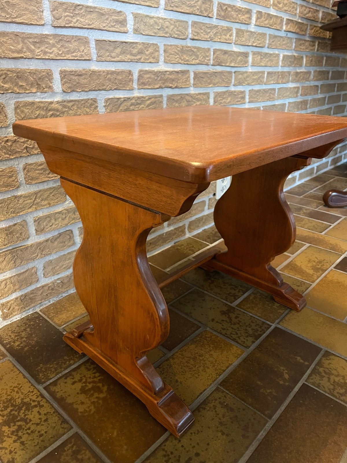 Massief houten bijzettafel - Klassiek design, Minder dan 55 cm, Gebruikt, Rechthoekig, Hout