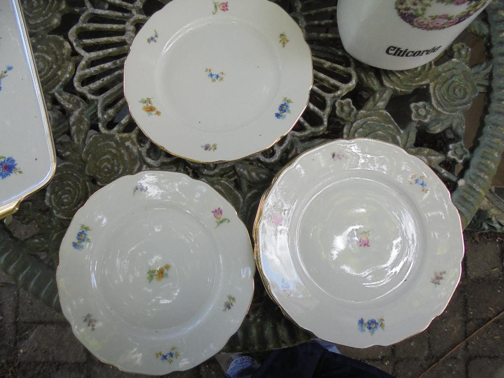 6 x Ontbijtbord met bloemetjes / roze tulpjes, Ophalen of Verzenden
