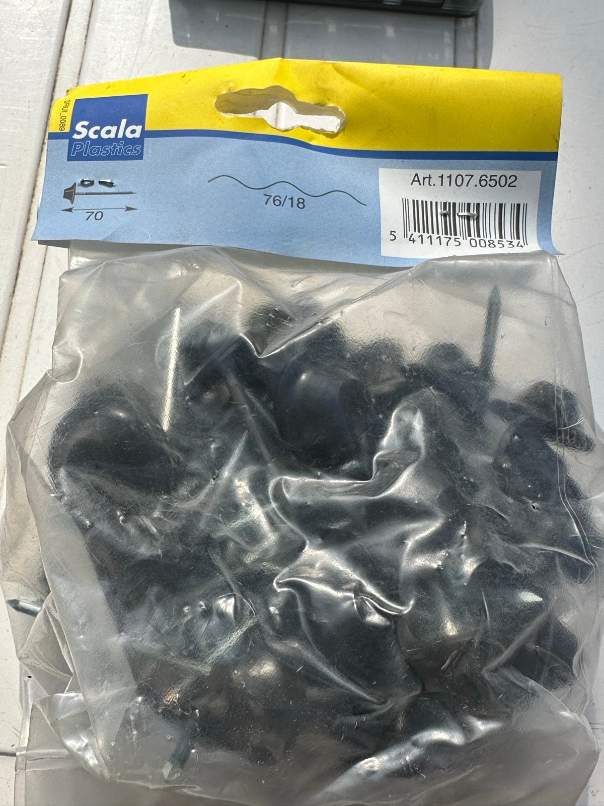 Nieuwe Scala plastic spijkers 70 mm, Ophalen of Verzenden, Nieuw, 50 tot 100 mm, Spijkers