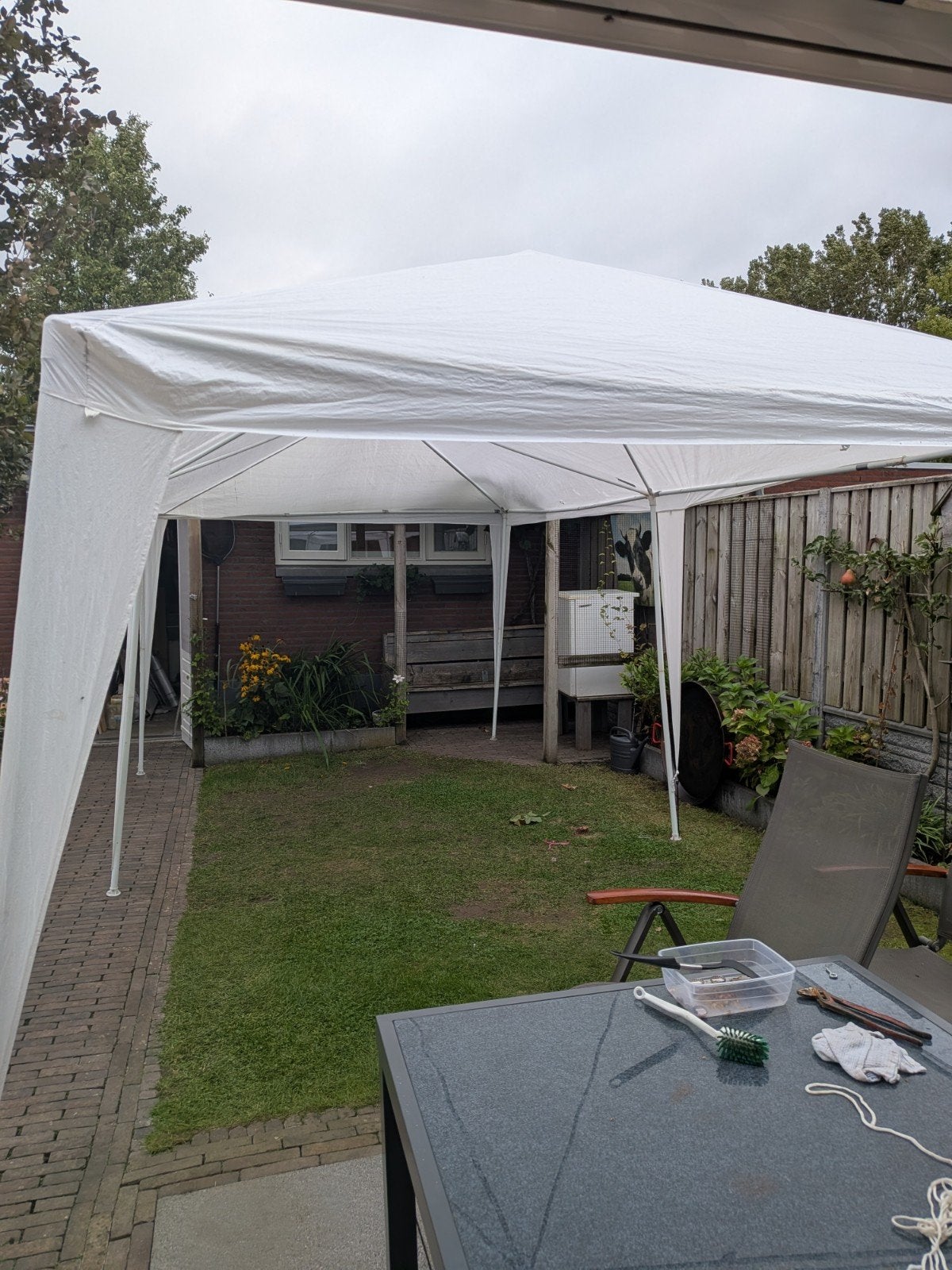 Witte partytent voor tuin of evenement, Gebruikt, Partytent, 4 tot 6 meter, 5 tot 8 meter