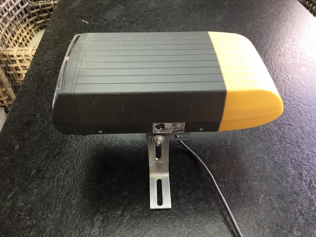 Te koop novoferm motor voor  garage deur, Doe-het-zelf en Verbouw, Deuren en Horren, Gebruikt, Garagedeur, Ophalen of Verzenden