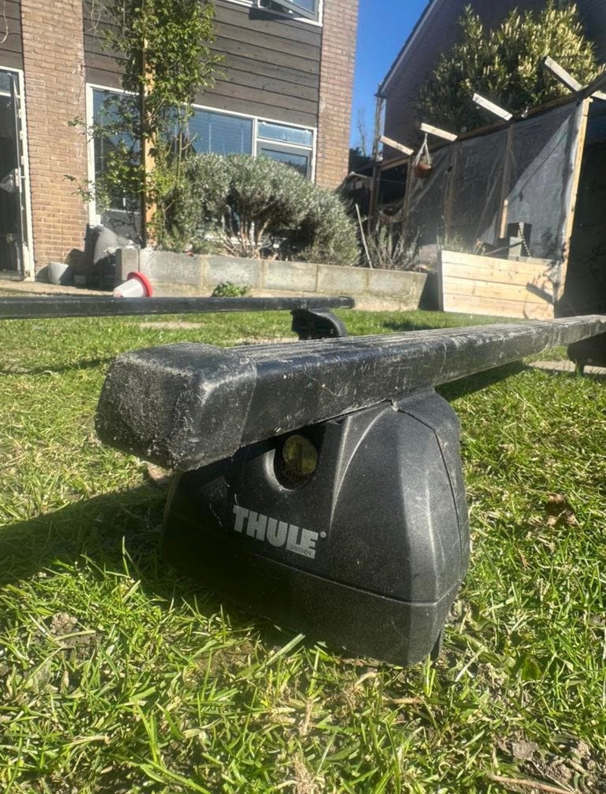 Thule dakdragers voor Volkswagen Polo 2000 met fixed points, Ophalen, Gebruikt