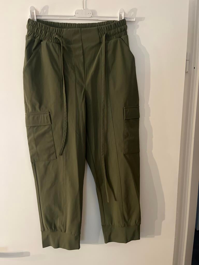 Maat xs studio Anneloes, Kleding | Dames, Broeken en Pantalons, Maat 38/40 (M), Ophalen of Verzenden, Zo goed als nieuw, Driekwart