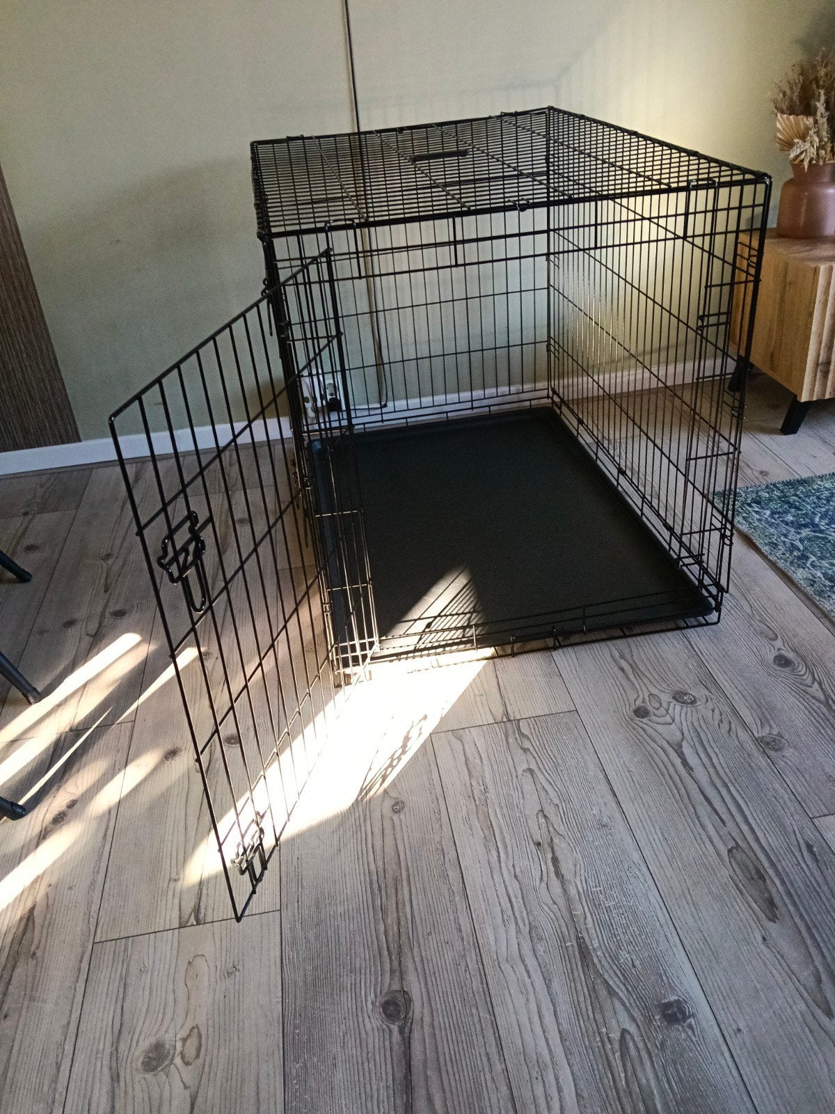 Bench voor middelgrote hond, Ophalen, Zo goed als nieuw