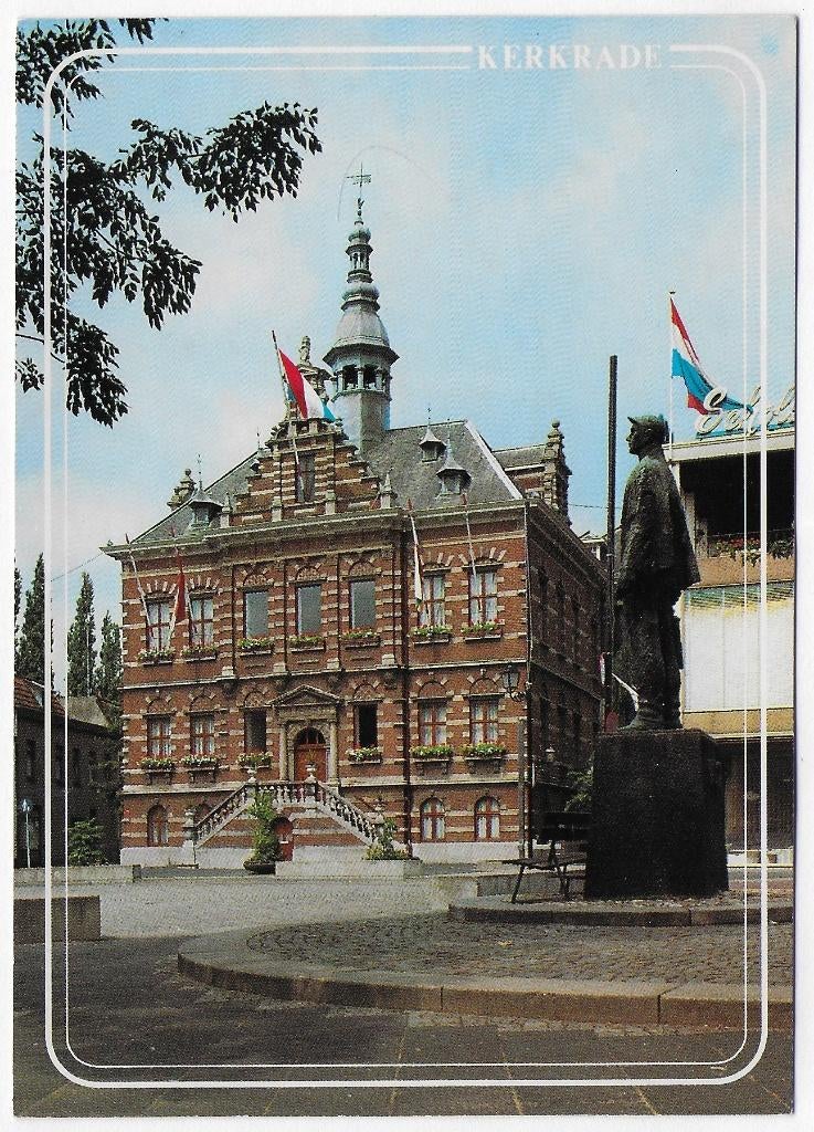 Kerkrade - Stadhuis -- Ongelopen Ansichtkaart ( B4475 ), Ophalen of Verzenden, 1980 tot heden, Gelopen