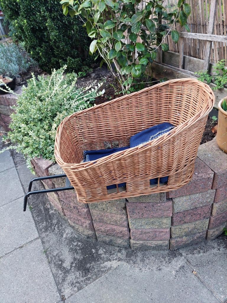 Hondenmand achterop de fiets, Dieren en Toebehoren, Ophalen, Riet