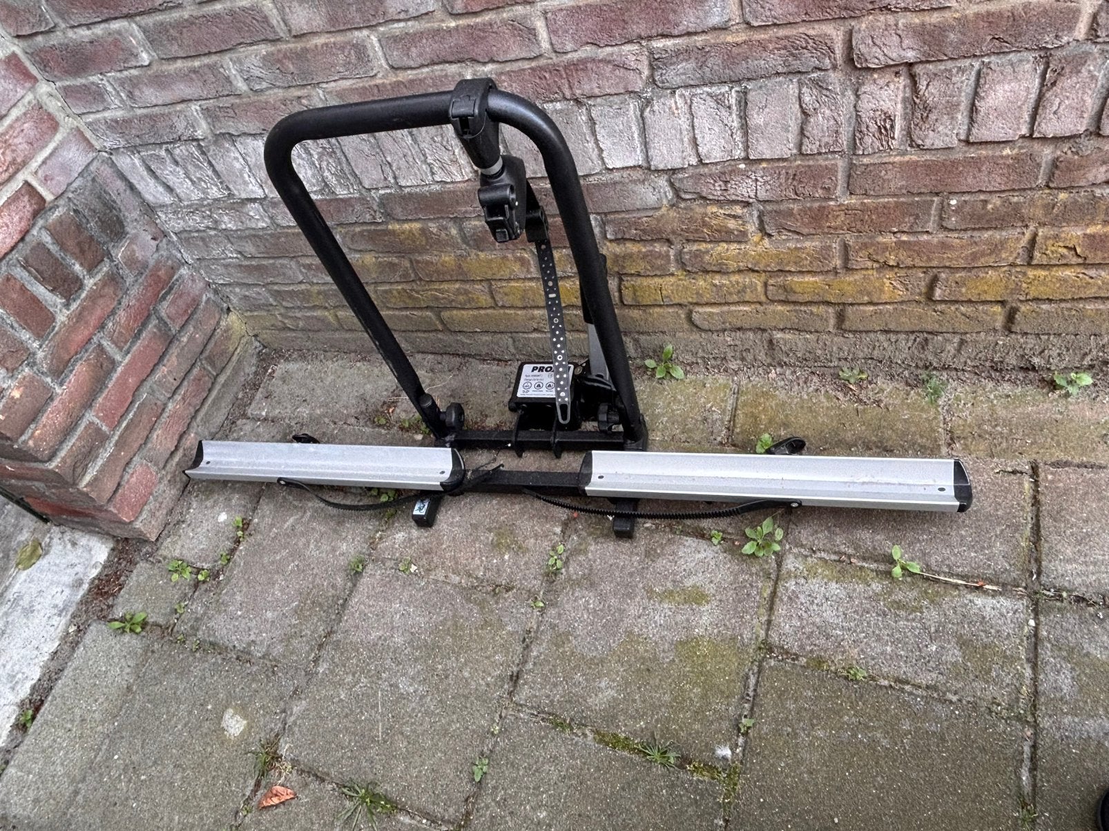 Fietsendrager met oprijgoot z.g.a.n., Ophalen, 1 fiets, Zo goed als nieuw, Fietsendrager-accessoire