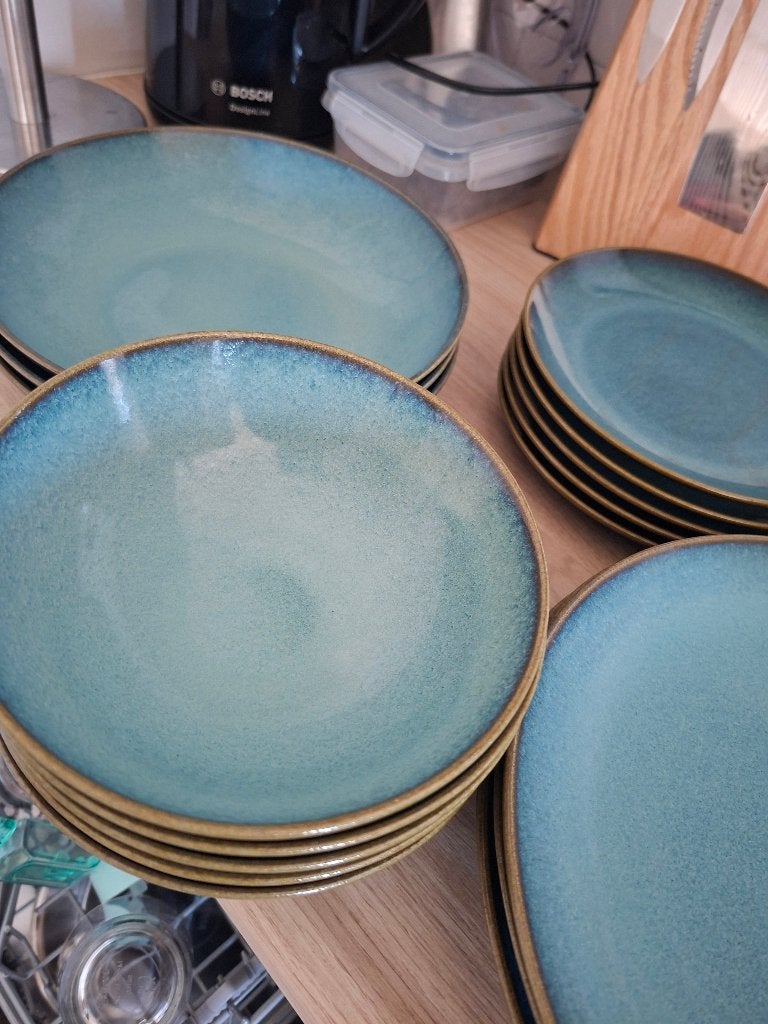 Set borden Ikea, Huis en Inrichting, Keuken | Servies, Zo goed als nieuw, Bord(en), Overige stijlen, Aardewerk, IKEA, Ophalen