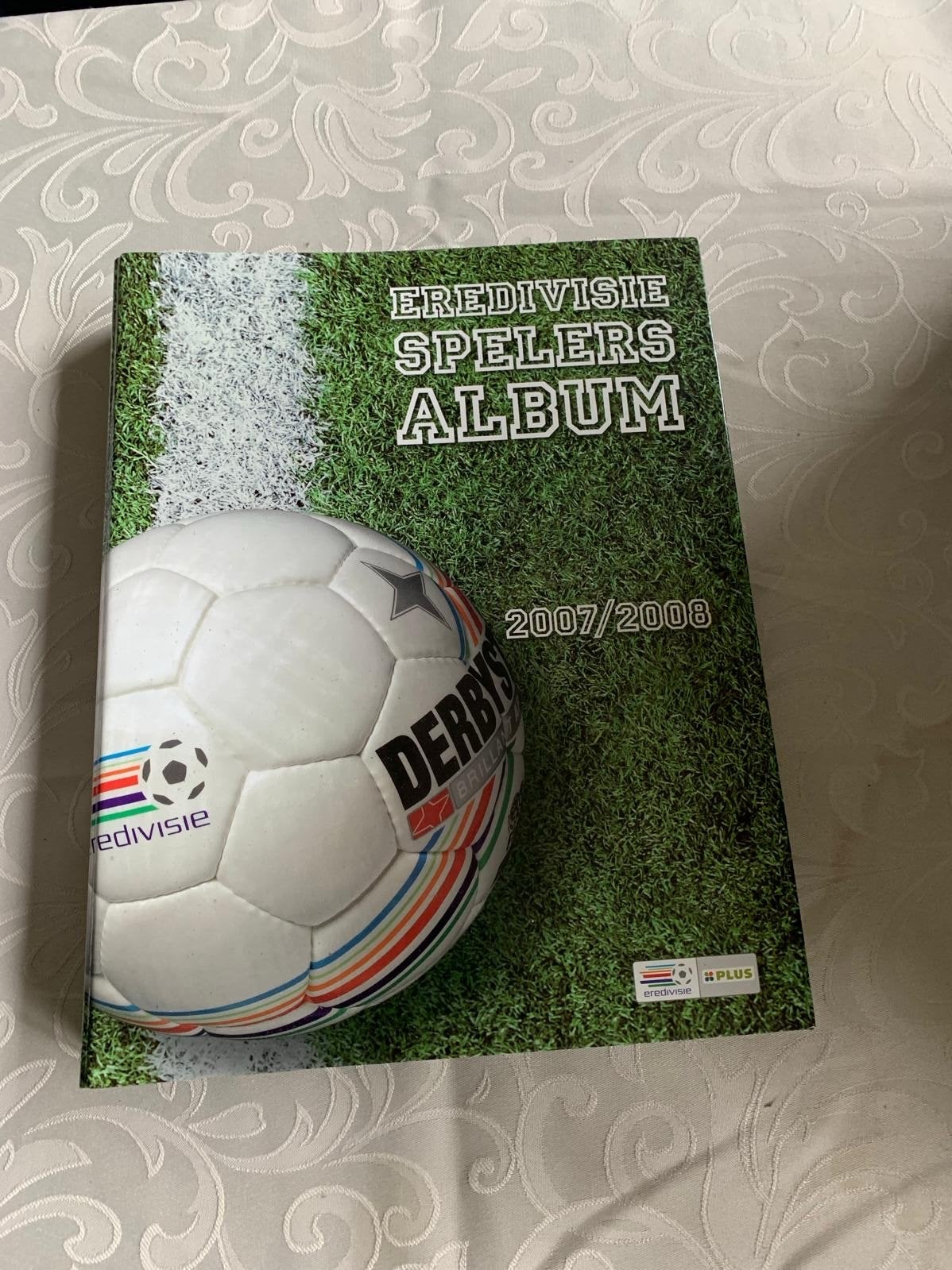 Eredivisie Spelers Album 2007/2008 - compleet, Ophalen of Verzenden, Zo goed als nieuw, PSV, Boek of Tijdschrift
