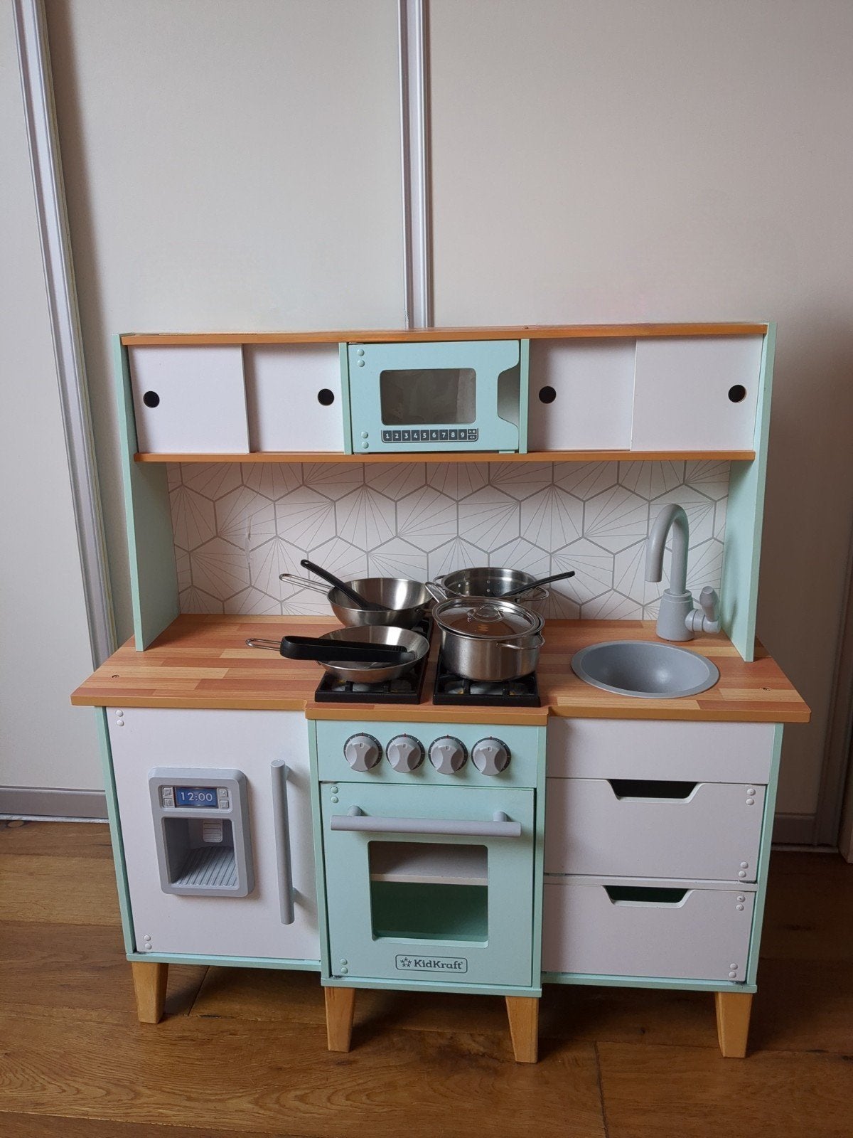 Kidkraft Retro Keukentje - Speelkeuken, Ophalen, Gebruikt, Meubelstuk of Keukentje