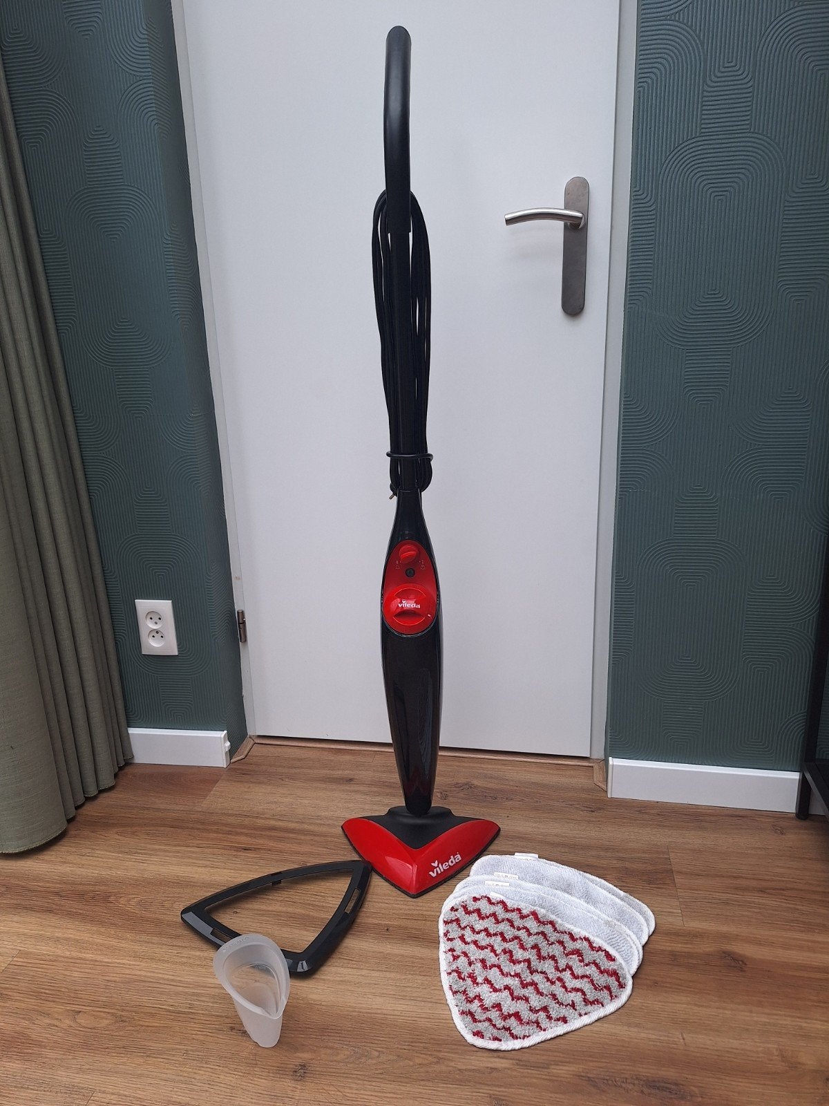 Vileda Stoomreiniger Vloer met Accessoires, Ophalen, Gebruikt, Stoomreiniger
