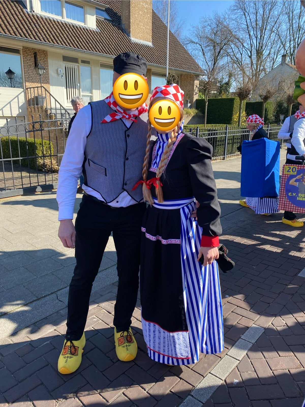 Heren carnavalskleding loopgroep 12 pers. Boeren/oud-Holl, Ophalen, Gedragen, Carnaval, Kleding
