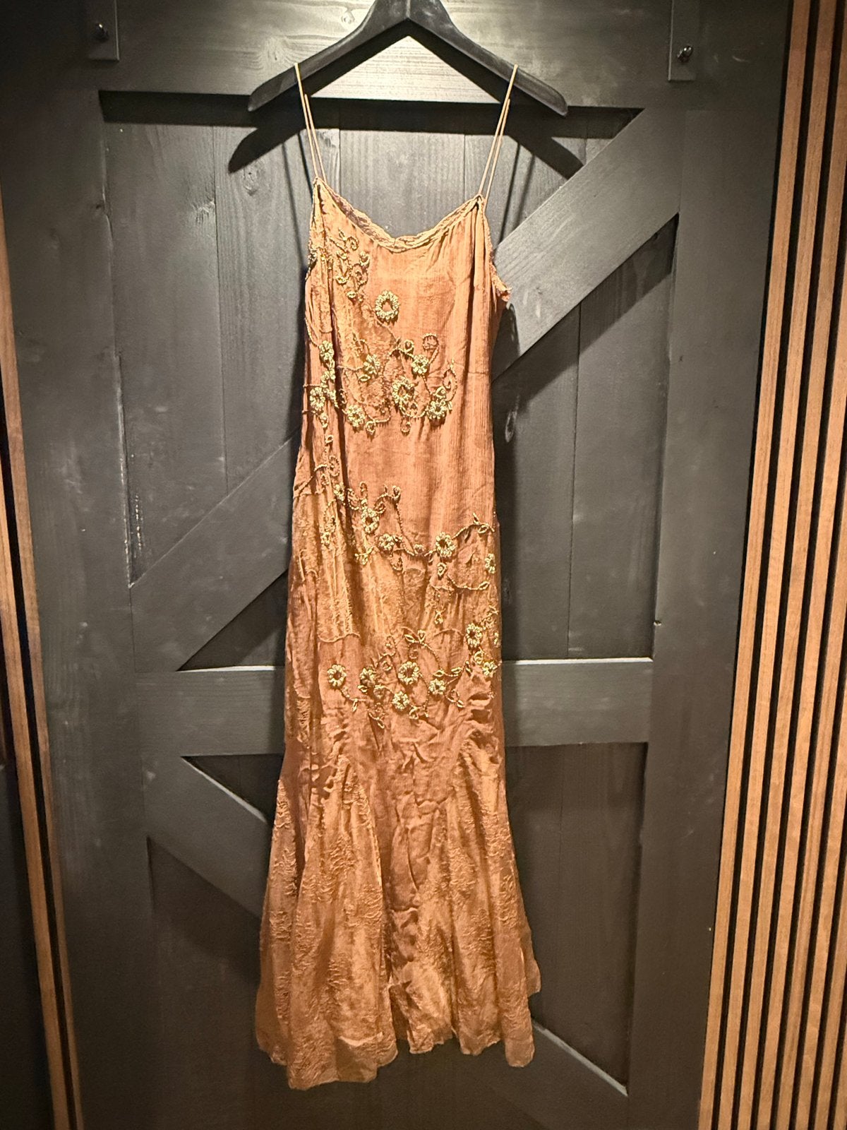 Free People Maxi Jurk met Kralen en Borduurwerk - Maat L, Kleding | Dames, Bruin, Maat 42/44 (L), Nieuw, Ophalen of Verzenden