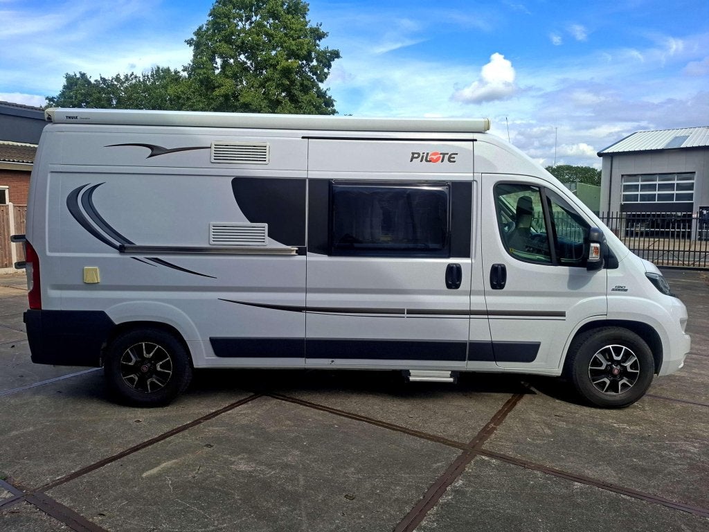 Pilote V 600 F OFFGRID | Bearlock |, Caravans en Kamperen, Chemisch toilet, Buscamper of Camperbus, Ringverwarming, Fiat
